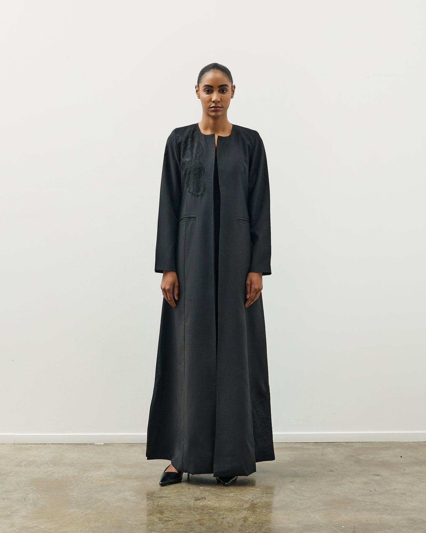 Glint in Black